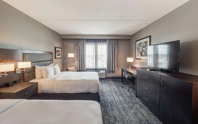 DoubleTree by Hilton Hotel Bloomington