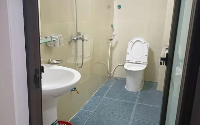 Khanh Linh Hotel Gia Lam - by Bay Luxury