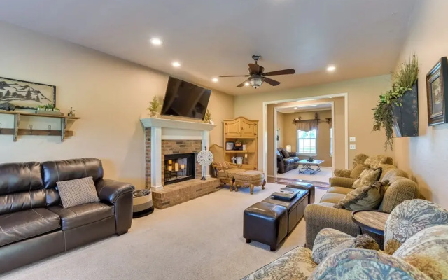15-acre Retreat Near Dtwn Tulsa & Skiatook Lake