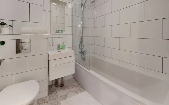 4guests-parking-2br-familyfriendly