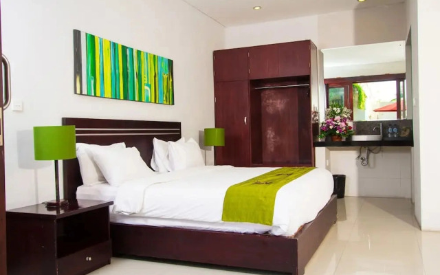 Apple Villa and Apartment