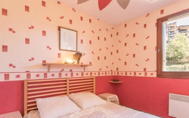 Appartement Saint-Chaffrey , 2 pièces, 4 personnes - FR-1-330E-12