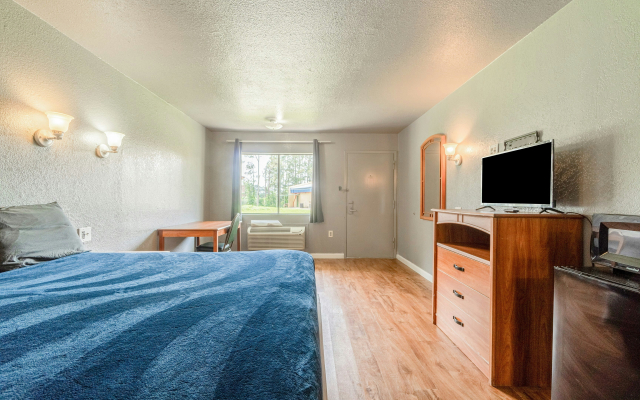 Economy Inn Livingston By OYO TX US 59