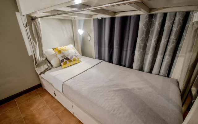 Almont City Hotel