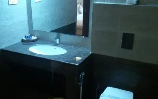 Hotel Shivaprasad Grand