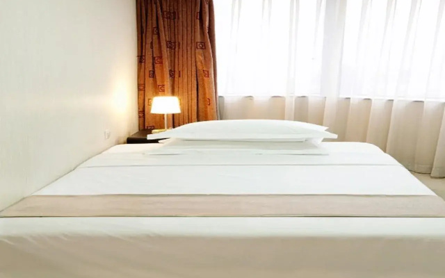 Beijing HWA (Apartment) Hotel