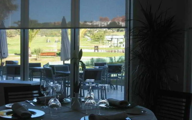 Suites Hotel Duquesa Golf