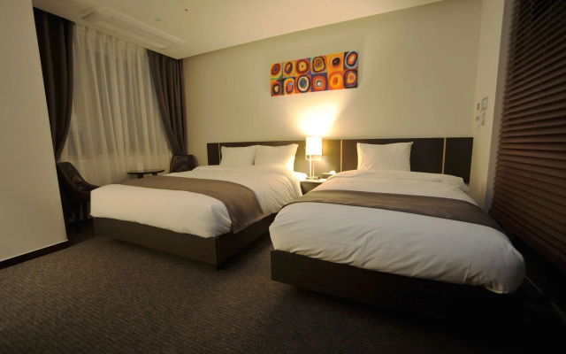 Yongin Central CO'OP Hotel