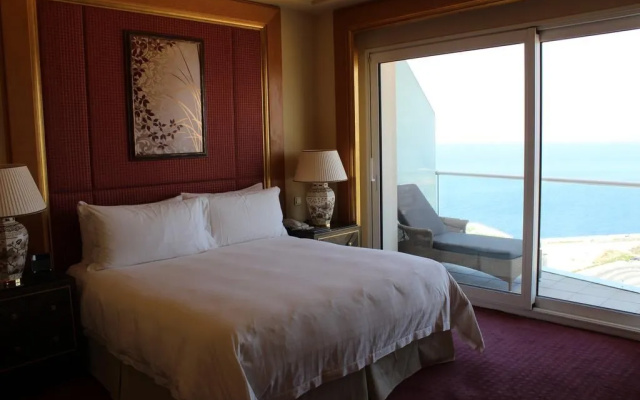 Four Seasons Hotel Beirut