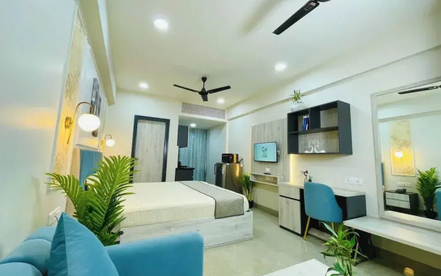 OnlyStay Peace Pavillion