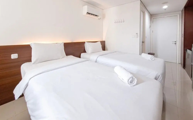 Basic Studio Room Apartment At Tuscany Residence