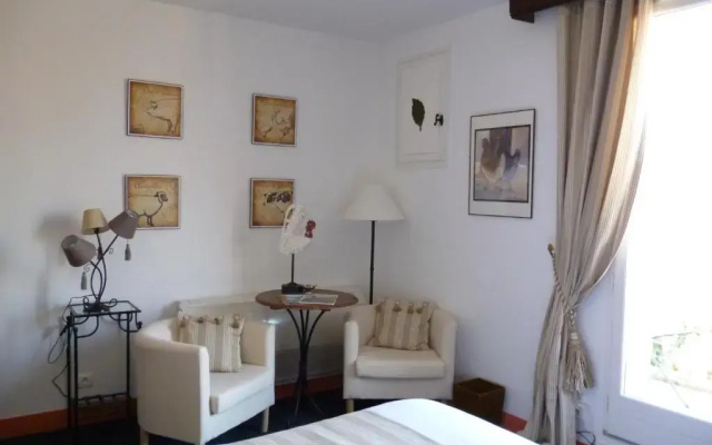 Hotel Coté Rivage