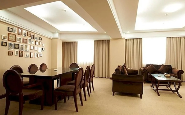 Ningbo Asia Pacific Four Seasons Hotels