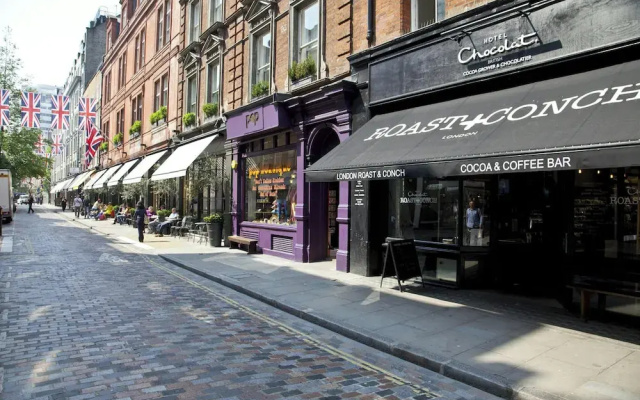 Cockspur Street by Onefinestay