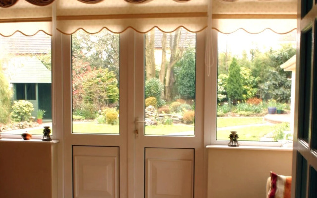 Number 8 Guest House