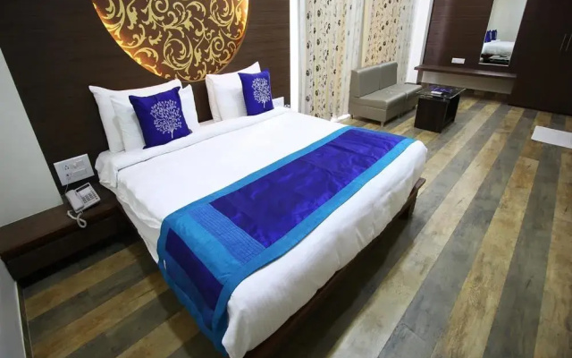 OYO 2456 Hotel Narayan Inn