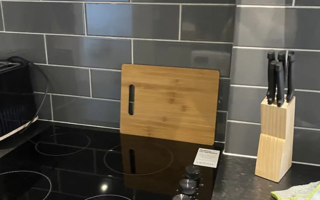 Large 3 bed House Sleep 10 Anfield Liverpool