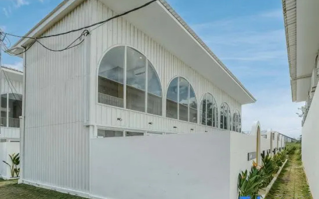 Cozy 1BR Villa With Private Pool in Balangan