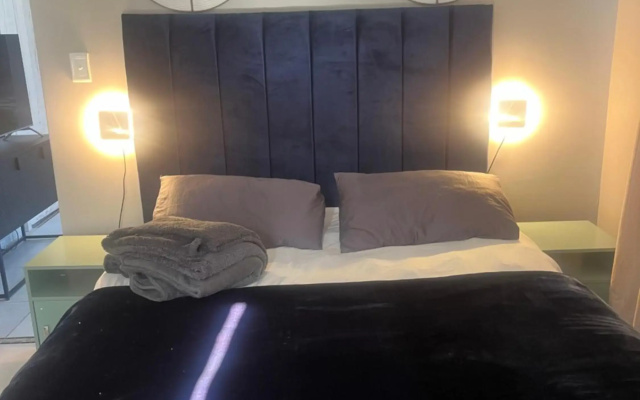 28 on Symonds Lux studio 3