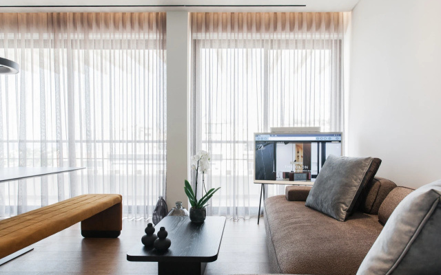 3BD Luxury Sea View Penthouse Downtown Glyfada by The Olon