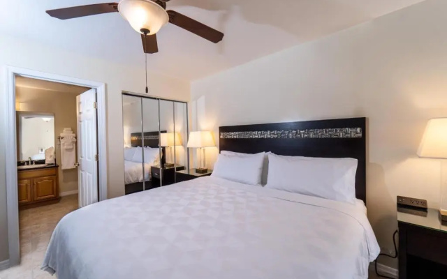 Holiday Inn Resort Grand Cayman by IHG