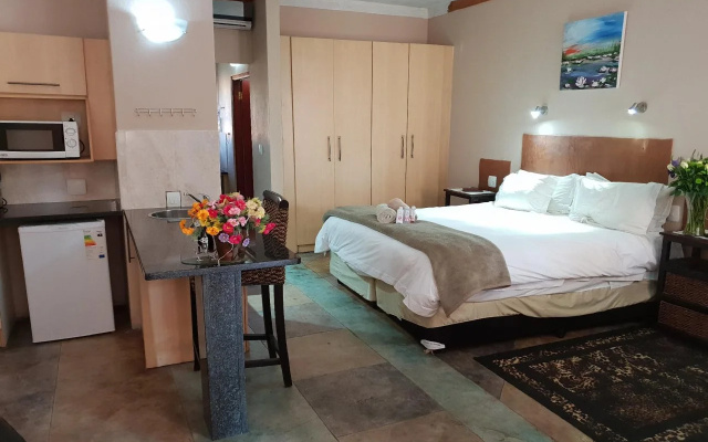 Kyalami Lodge