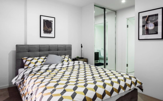 Roomerang at Melbourne Star 23