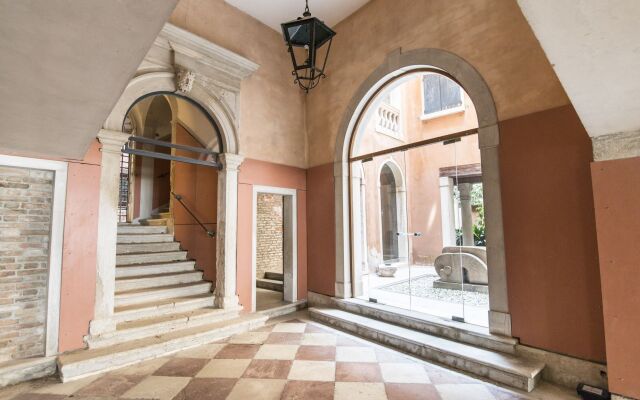 Отель Casa Dolce Venezia Guesthouse вид на фасад
