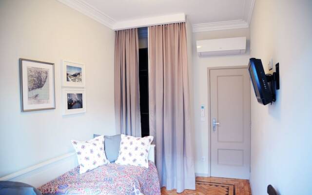 Отель Urbanaas Lisbon Anjos комната для гостей