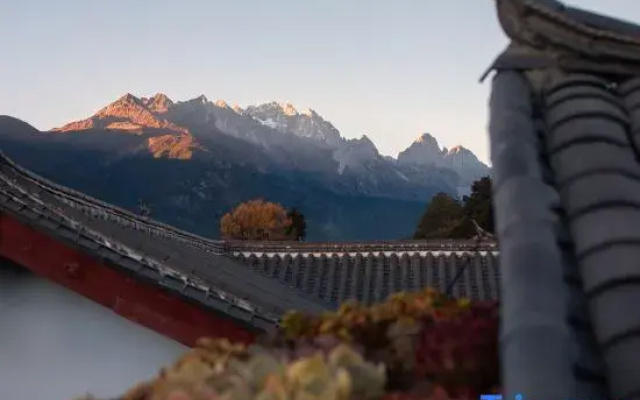 Yulong Qiyunli Designer Homestay