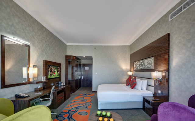 Отель Marriott Production City, Dubai