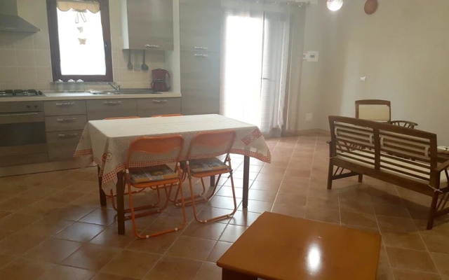 Apartment With one Bedroom in Sant'antioco, With Furnished Balcony - 2