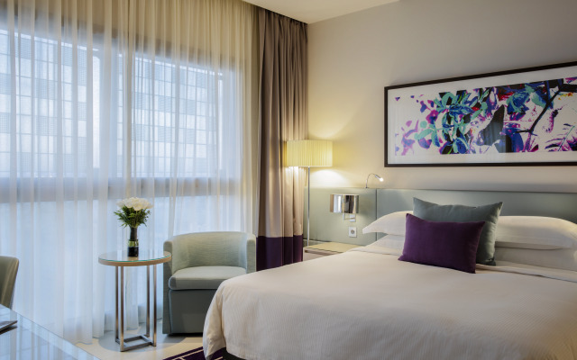 Capital Centre Arjaan by Rotana