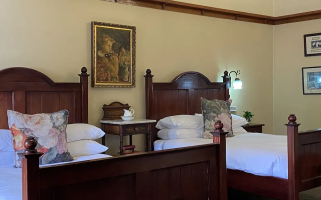 The Kimberley Club Guesthouse