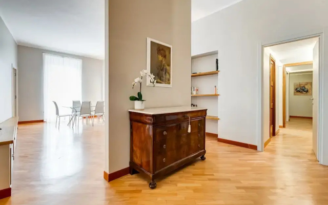 Beautiful apartment near the Borghese Gallery