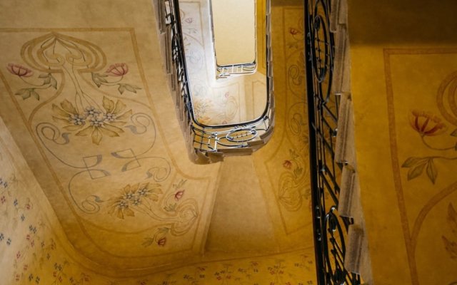 Gorgeous Exclusive Penthouse by the Wawel Castle Jewish Quarter 0