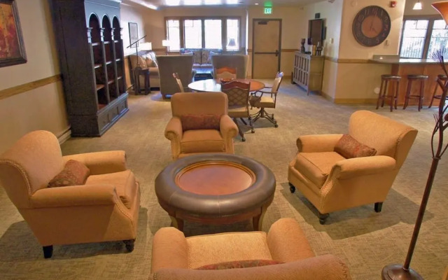 The Phoenix 102 [4-Bedroom] (202757-3657) Condo