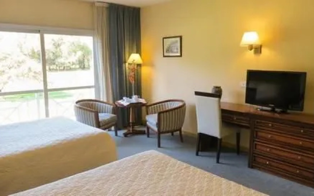 Howard Johnson Hotel & Spa Villa General Belgrano