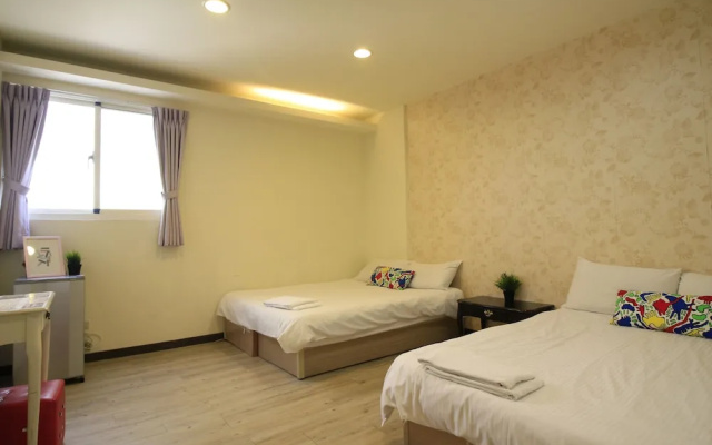 Fengjia Hello Hostel