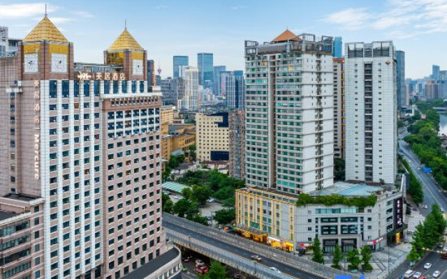 Mercure  Chengdu Tianfu Square