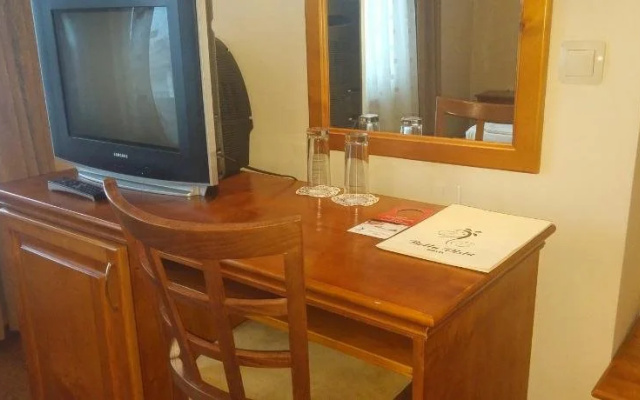 Bella Vista Family Hotel