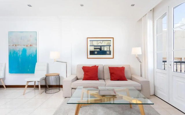 Rooms & Suites Balcony 3D