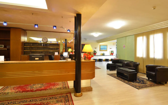 Hotel Oasi