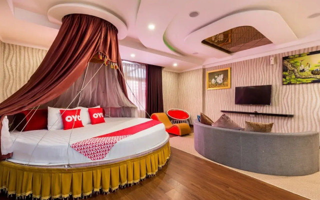 OYO 1108 Iboss Hotel