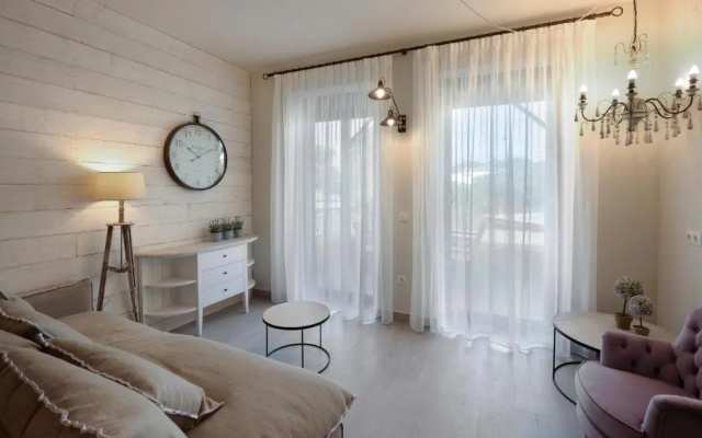 By the sea luxury suites