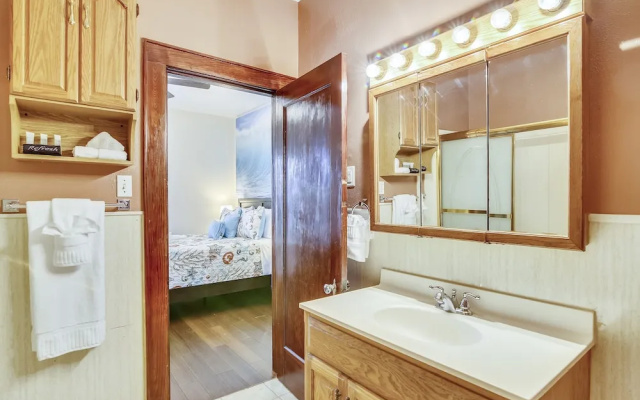 Hidden Haven 2 Bedroom Home