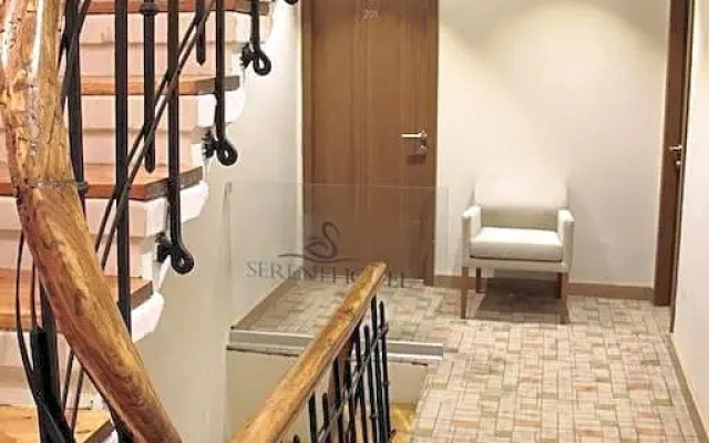 Serene Hotel