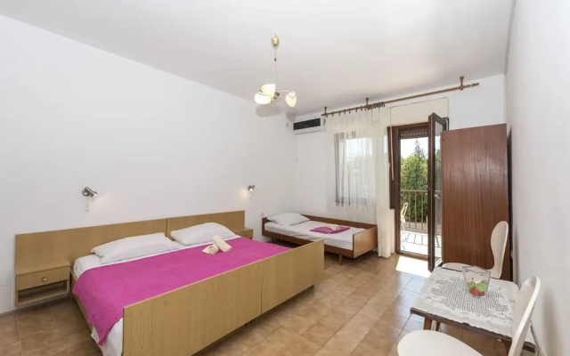 Apartments Desa
