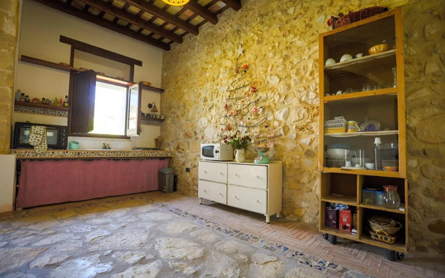 Antica scuola