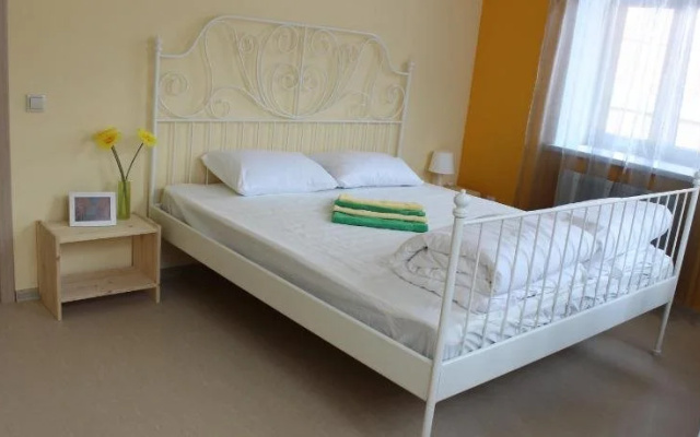 Berry-Hostel